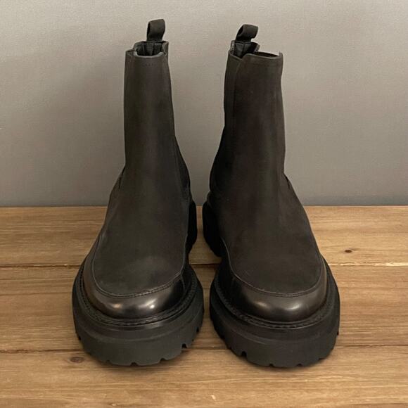 Seychelles Women's Savor the Moment Chelsea Boots Size 8.5 Black Leather Lug - Picture 3 of 12